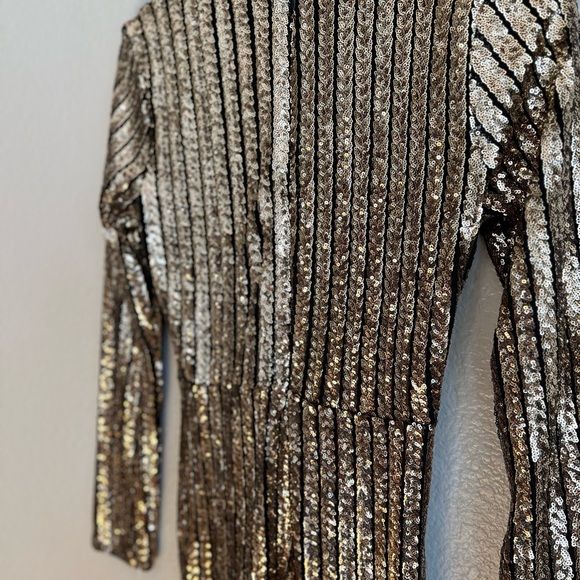 NWOT Love Lasts Forever Gold Sequin Long Sleeve Maxi Dress - Picture 9 of 9